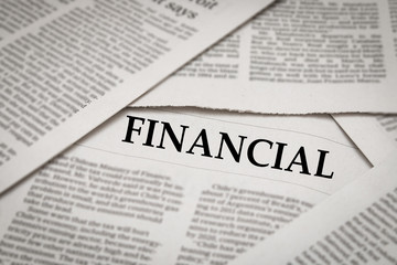 Obraz premium financial analysis concept with business newspaper