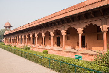 Obraz premium Garden Inside Taj Mahal