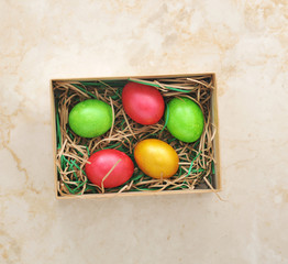  eggs in paper box