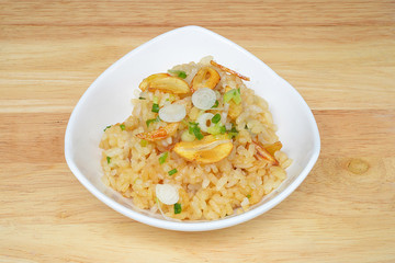 Japanese Garlic Fried Rice (Ninniku Yakimeshi)