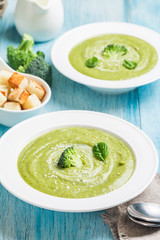 Broccoli cream soup