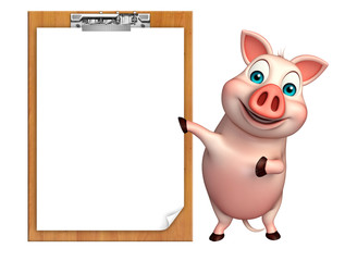  Pig cartoon character with exam pad