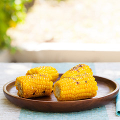 Grilled corn on the cob with salt and butter