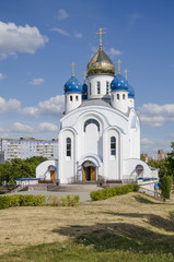 Fototapeta na wymiar Belarus, Minsk: orthodox Voskresenskaia Church
