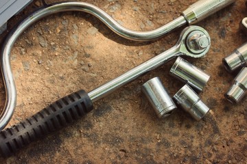 Box wrench head bits for the screwdriver