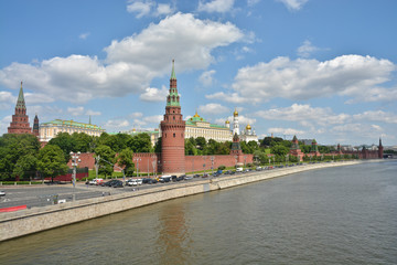 Obraz premium Kremlin embankment in Moscow.