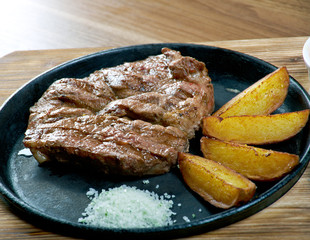  beef steak and vegetables