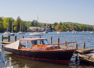 Lake Windermere, Cumbria, UK. May 9th 2016. Sailing boats and pleasure craft at Fell Foot