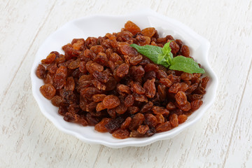 Raisin in the bowl