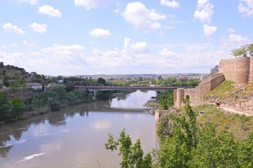 Fototapeta na wymiar Tagus River in Toledo