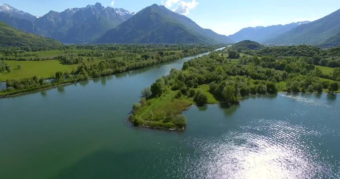 Aerial 4k - Lago di Como (IT) - Colico - Trivio di Fuentes - Foce dell'Adda