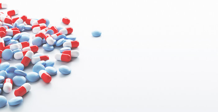 Pastiglie droga su tavolo 