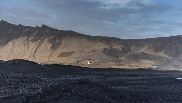 V&iacute;k &iacute; M&yacute;rdal im S&uuml;den von Island