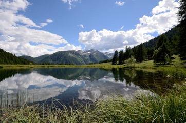 lago alpino lago di montagna alta montagna spettacolo natura montagne 