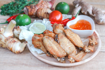 Fried chicken wings