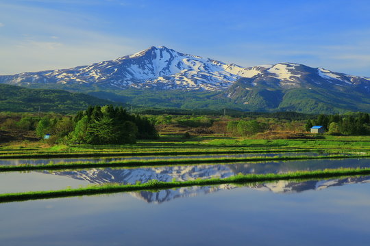 鳥海山 Images – Browse 4,582 Stock Photos, Vectors, and Video