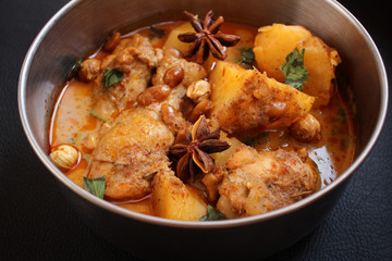 Stewed of indian curry and spices.