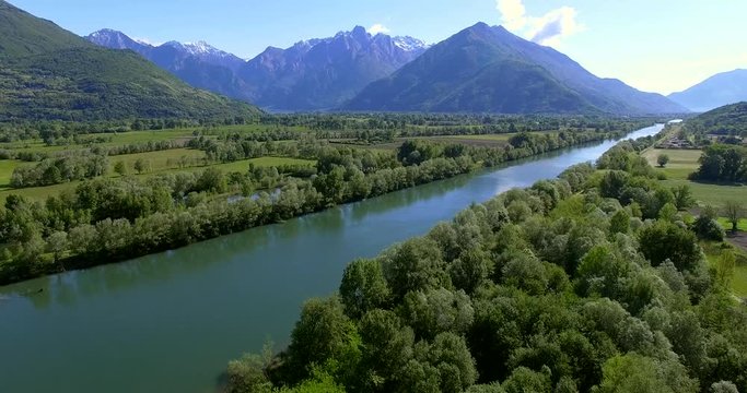 Aerial 4k - Lago di Como (IT) - Colico - Trivio di Fuentes - Foce dell'Adda