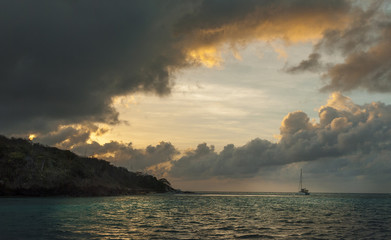 Tobago Cays - magiczny wschód słońca - obrazy, fototapety, plakaty