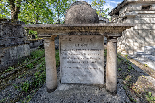 PARIS, FRANCE - MAY 2, 2016: Ci Git grave in Pere-Lachaise cemetery homeopaty founder