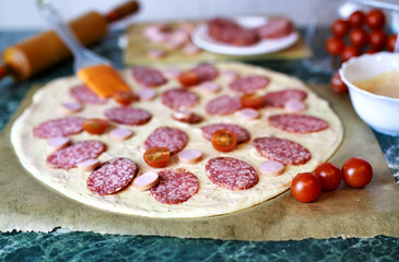 prepare pizza topping