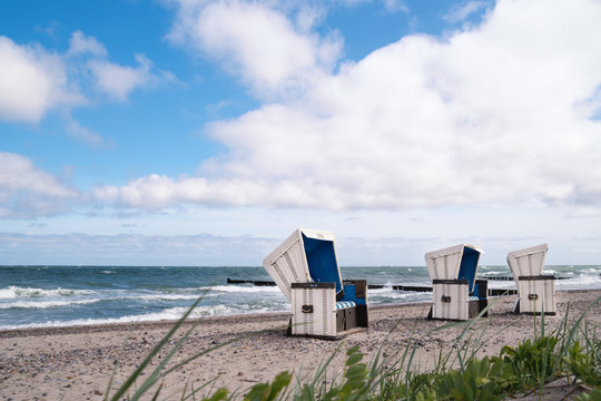 Strandk&ouml;rbe an der Nordsee