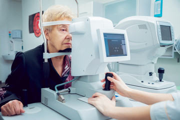 Consultation with an ophthalmologist