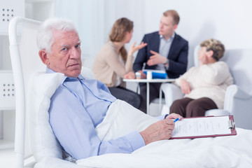 Obraz premium Signing his last will