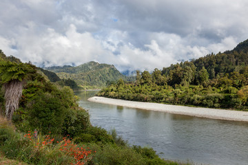 Fototapeta na wymiar Buller River valley