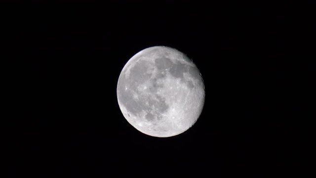 Full Moon Telescope Shot 02