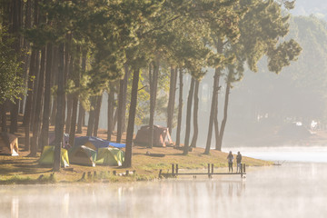 Fototapeta premium Pang Ung at sunrise