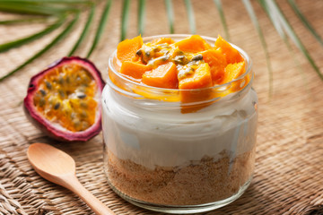 not baked cheesecake in a  jar with mango and passionfruit