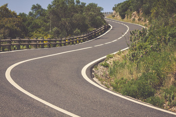 Obraz premium curve of the road