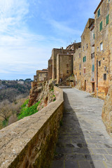 Fototapeta na wymiar Pitigliano (Tuscany, Italy) is an etruscan and medieval town in the province of Grosseto
