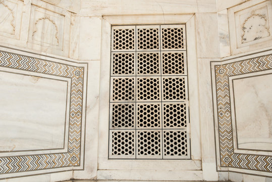 Decorations Inside Taj Mahal