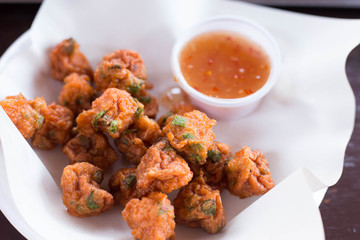 Fried fish-paste balls