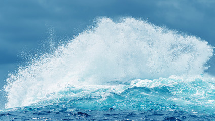 Waves on the surface of the ocean