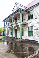 Fototapeta na wymiar Old wooden building in Paramaribo, capital of Suriname.