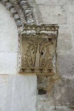 Teano CE, chiesa di San Paride Ad Fontem