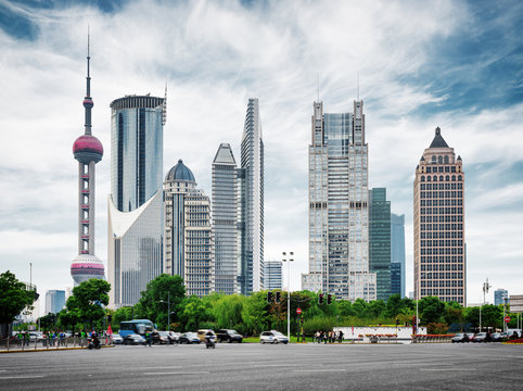 View of intersection of Century Avenue and Lujiazui Ring Road