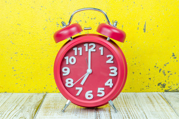 alarm clock, showing time