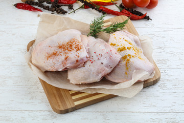 Raw chicken thights