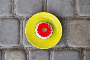 Cake on a yellow plate
