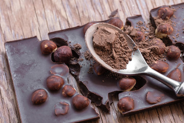 milk chocolate with hazelnuts