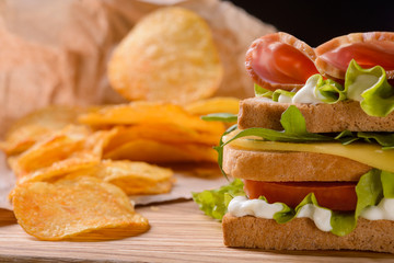 Scattered chips with sandwich