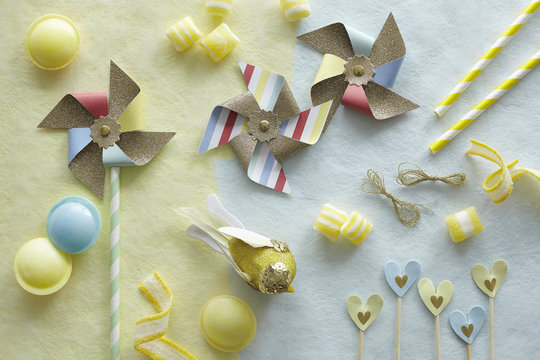 Multi-shaped coloured candies and pinwheels