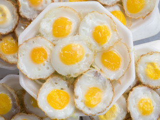 quail eggs fried thai
