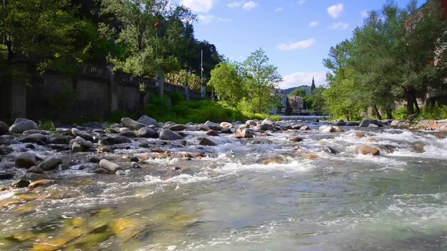 rivière Volane à Vals les Bains