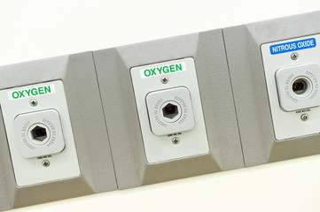oxygen outlet in operating room