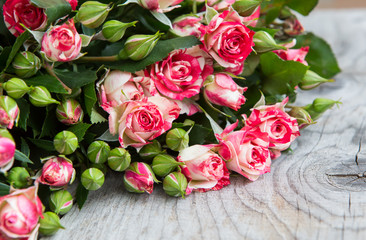 Small cutted roses